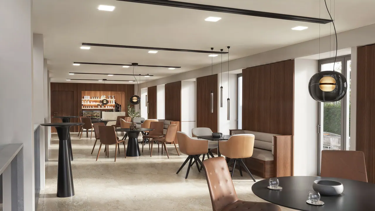 Bürogebäude: Empfang und Lounge — Empfang und Lounge, 3D-Visualisierung